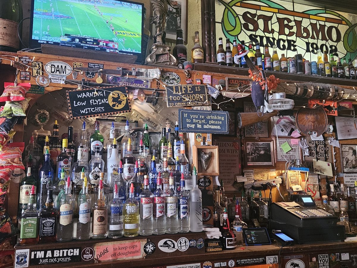 St Elmo Bar